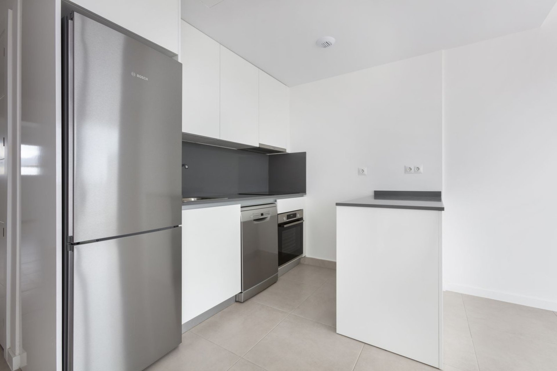 Resale - Apartment - Penthouse - Estepona - Estepona Centro