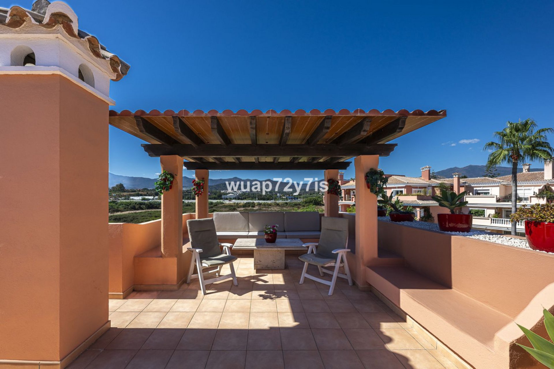 Resale - Apartment - Penthouse - Estepona - Estepona Centro