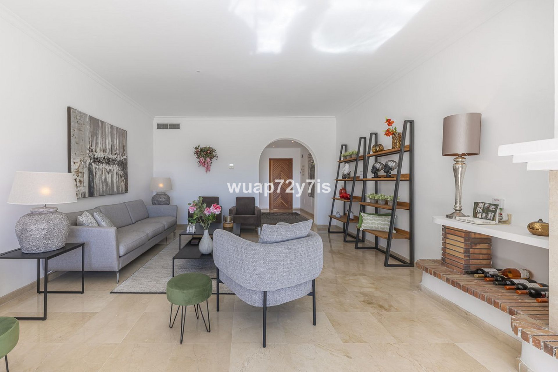 Resale - Apartment - Penthouse - Estepona - Estepona Centro