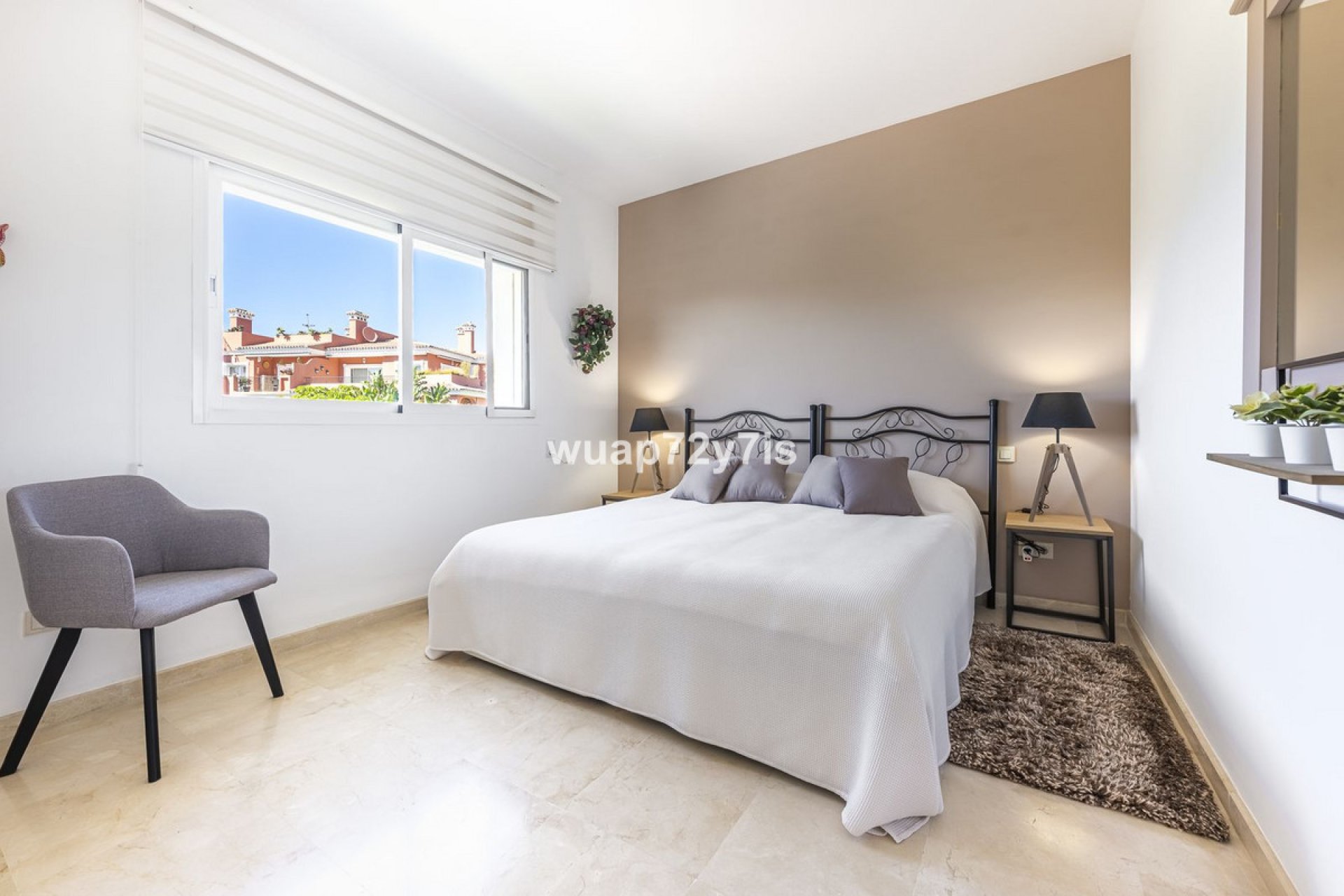 Resale - Apartment - Penthouse - Estepona - Estepona Centro