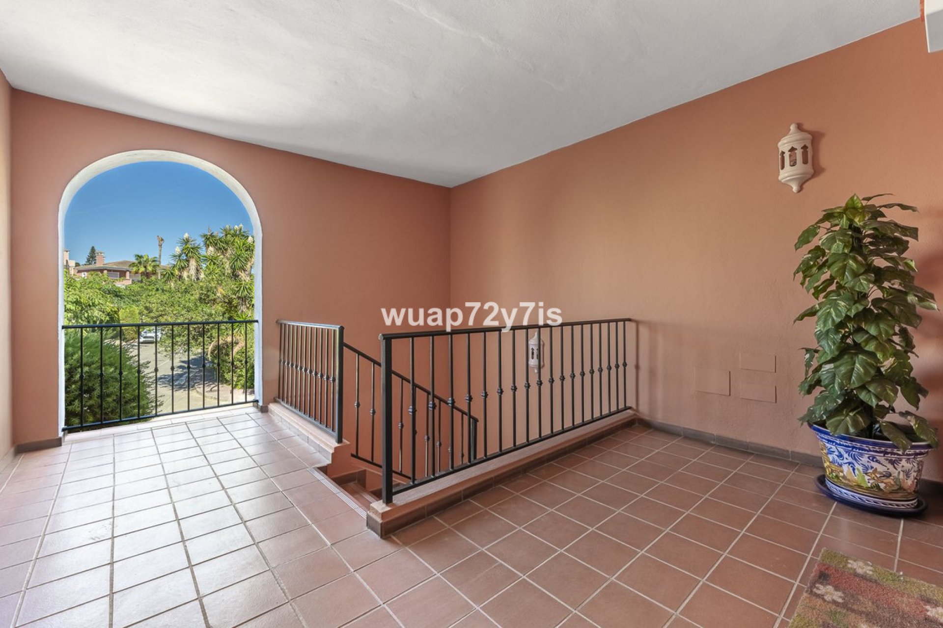 Resale - Apartment - Penthouse - Estepona - Estepona Centro