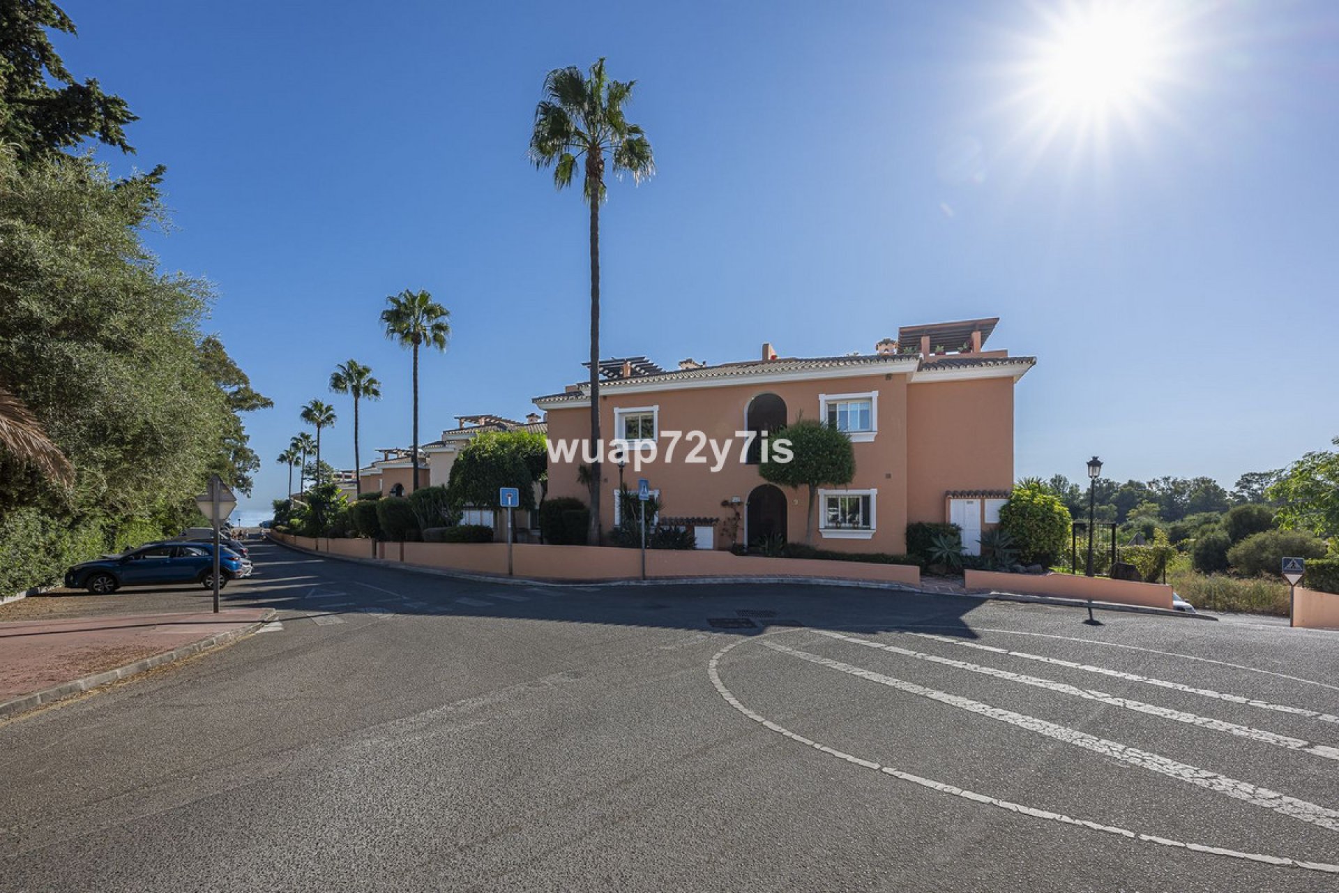 Resale - Apartment - Penthouse - Estepona - Estepona Centro