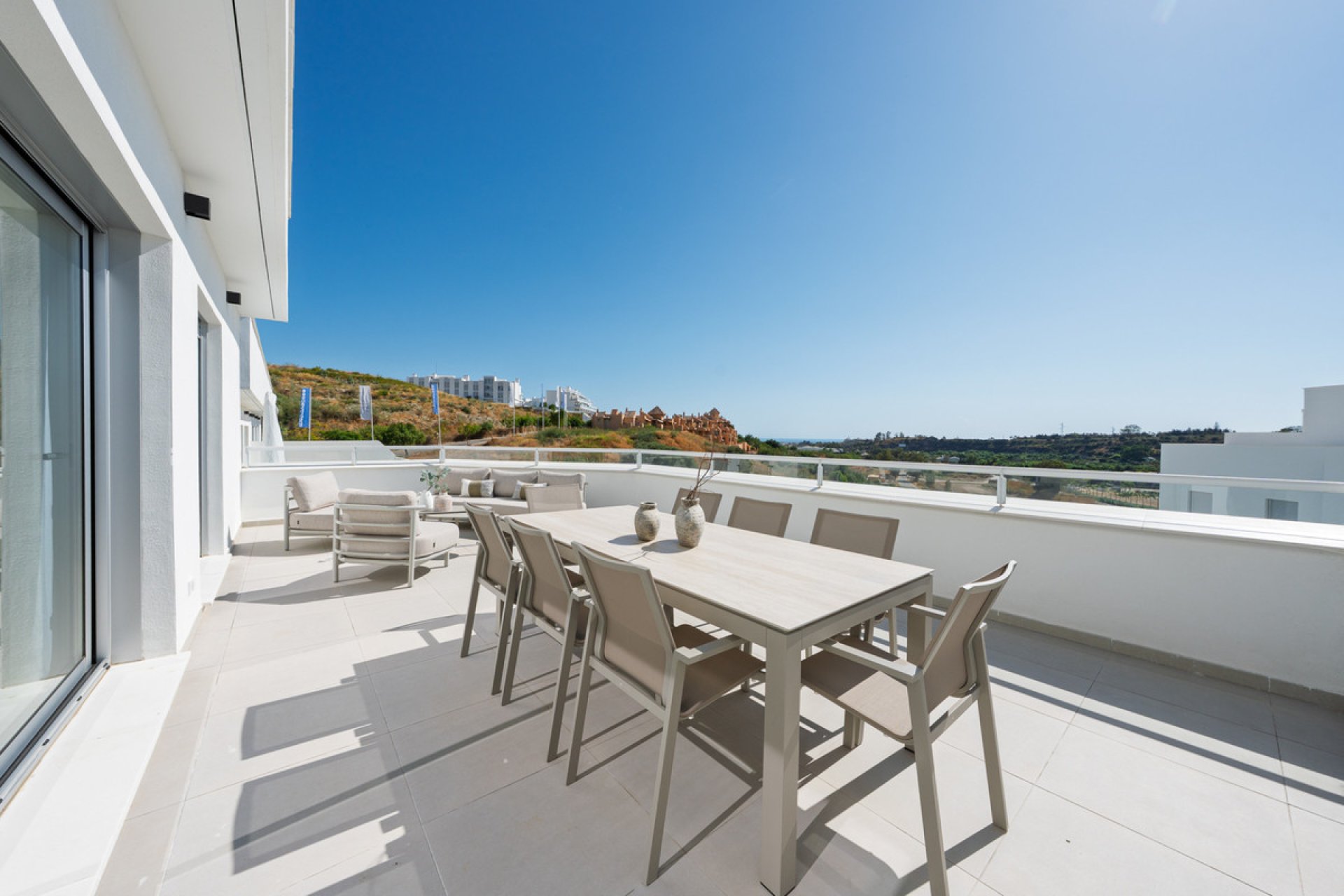 Resale - Apartment - Penthouse - Estepona - Estepona Centro