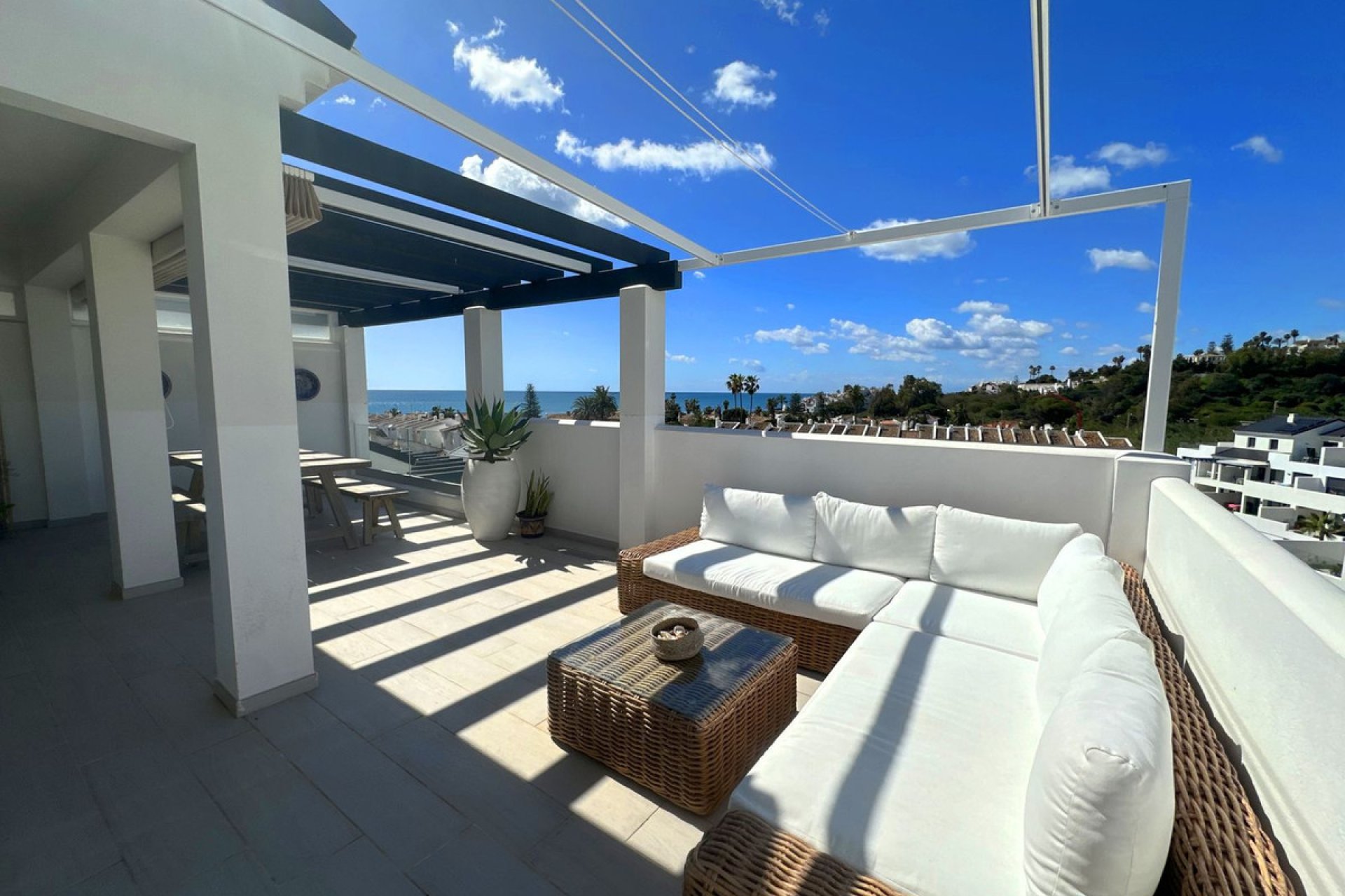 Resale - Apartment - Penthouse - Estepona - Estepona Centro