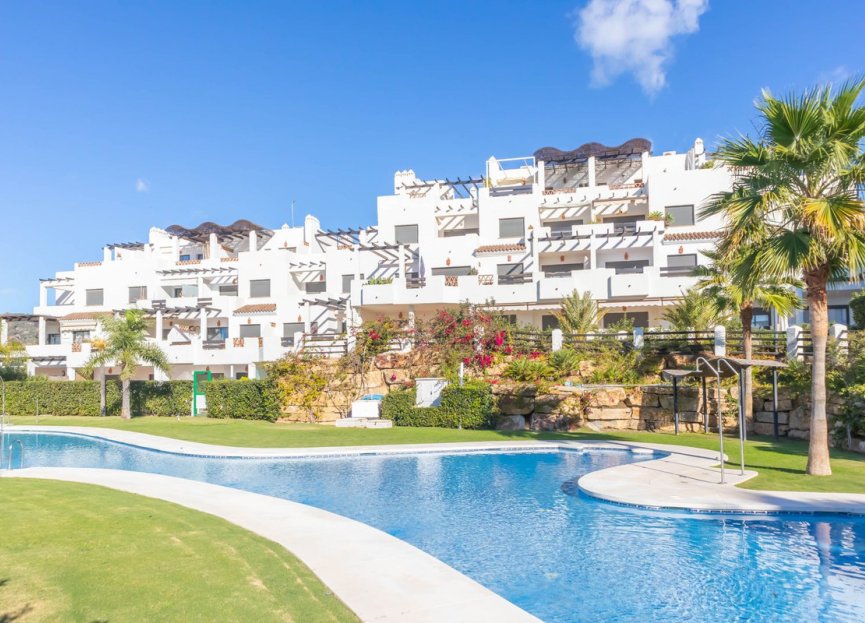 Resale - Apartment - Penthouse - Estepona - Estepona Centro
