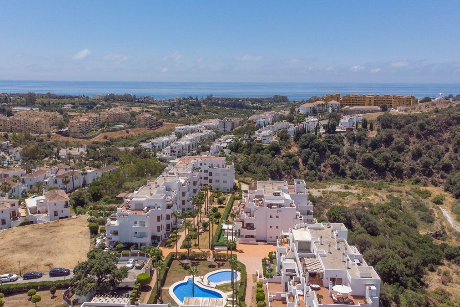 Resale - Apartment - Penthouse - Estepona - Estepona Centro