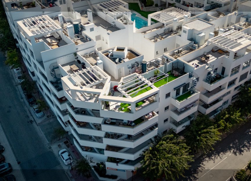 Resale - Apartment - Penthouse - Estepona - Estepona Centro