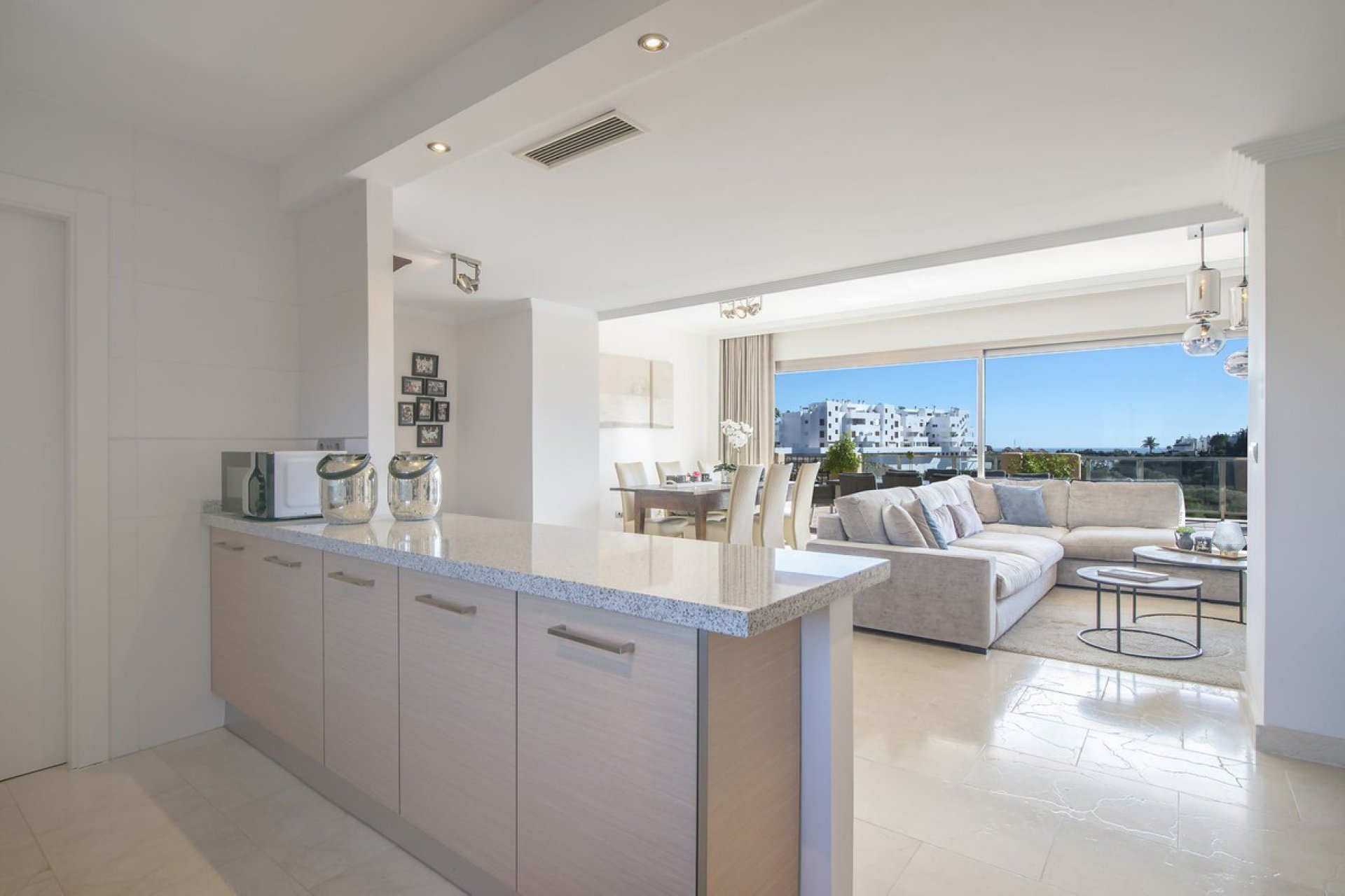 Resale - Apartment - Penthouse - Estepona - Estepona Centro