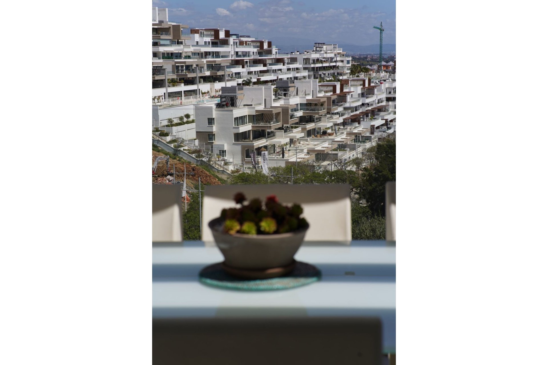 Resale - Apartment - Penthouse - Estepona - Estepona Centro