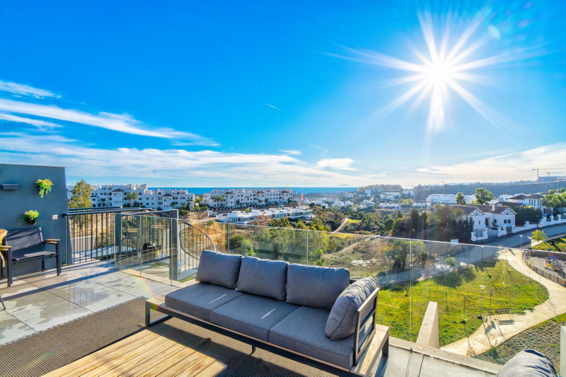 Resale - Apartment - Penthouse - Estepona - Estepona Centro