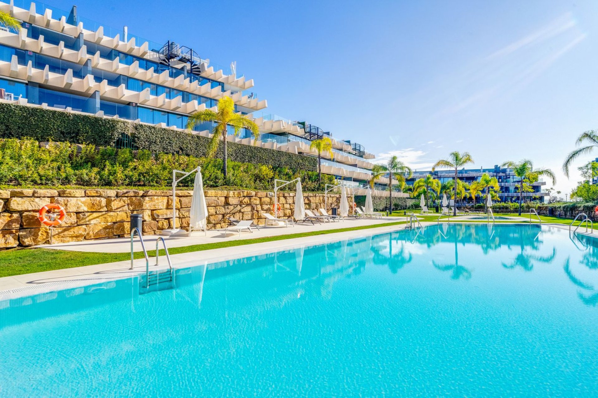 Resale - Apartment - Penthouse - Estepona - Estepona Centro