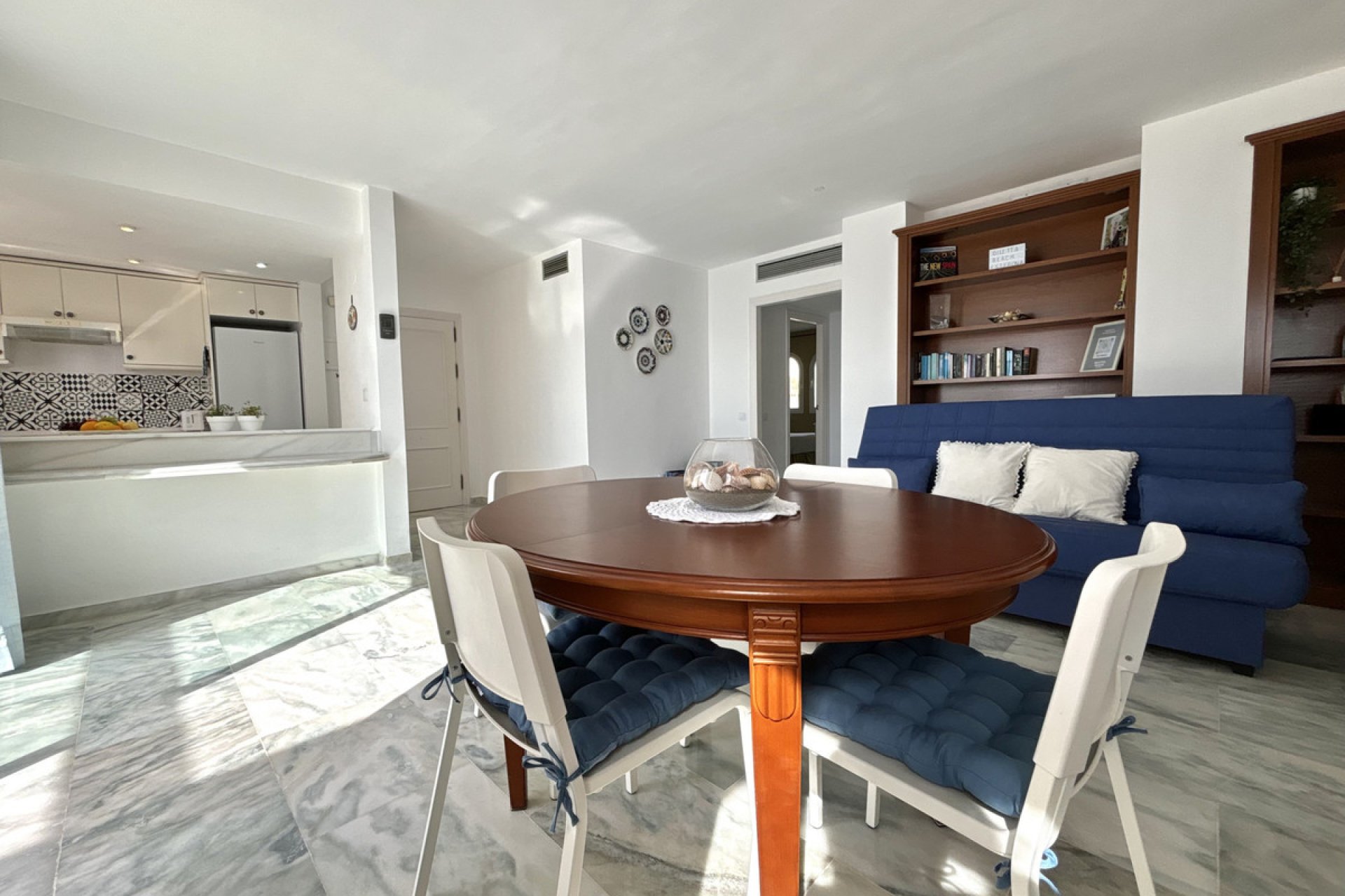 Resale - Apartment - Penthouse - Estepona - Estepona Centro