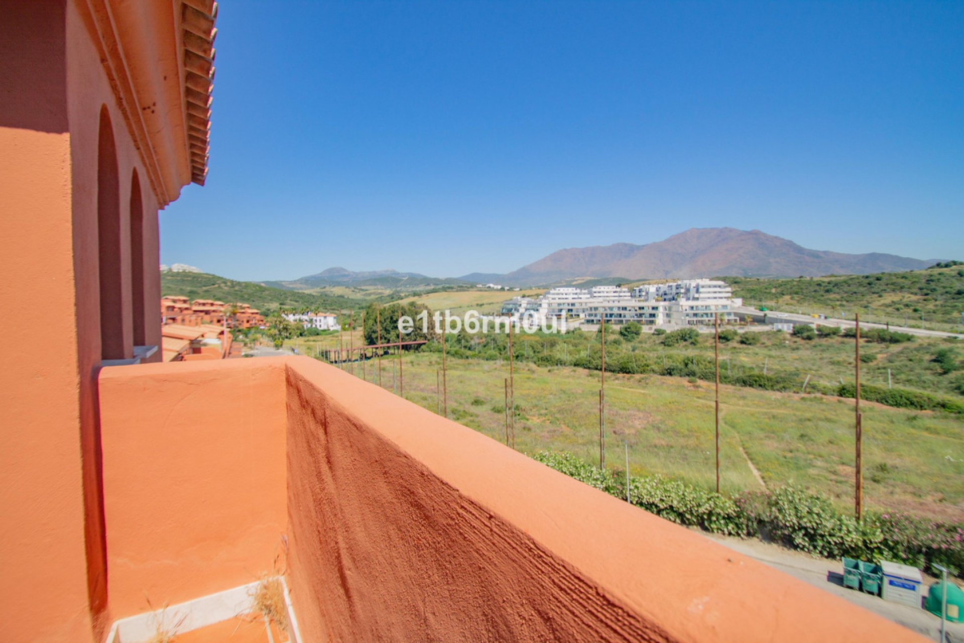 Resale - Apartment - Penthouse - Estepona - Estepona Centro