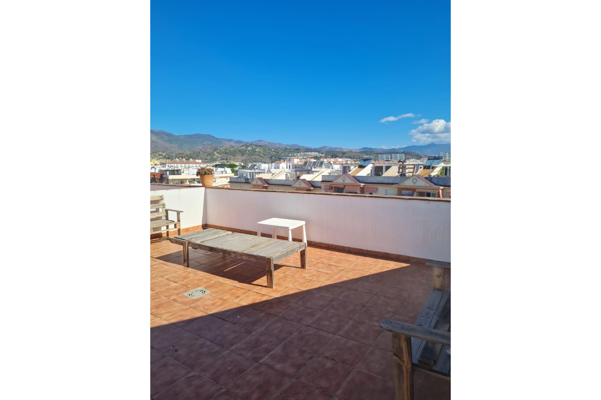 Resale - Apartment - Penthouse - Estepona - Estepona Centro