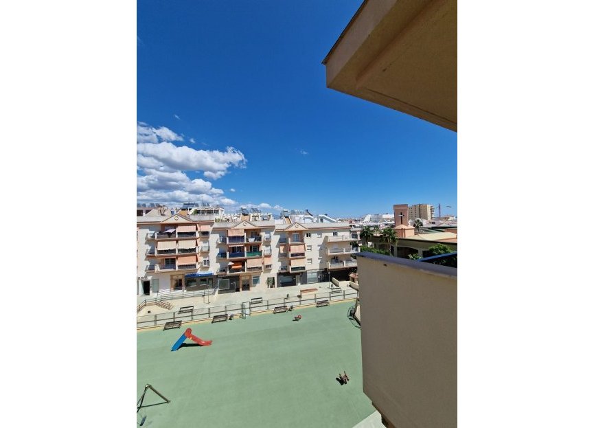 Resale - Apartment - Penthouse - Estepona - Estepona Centro