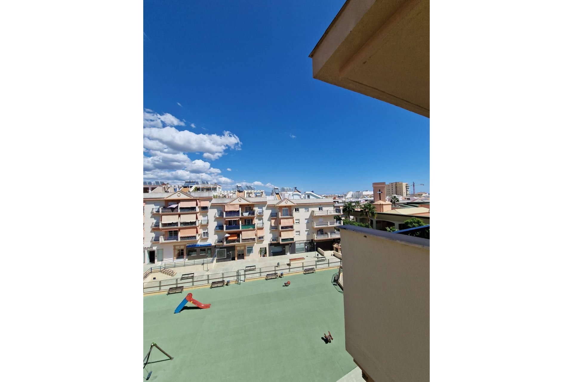 Resale - Apartment - Penthouse - Estepona - Estepona Centro