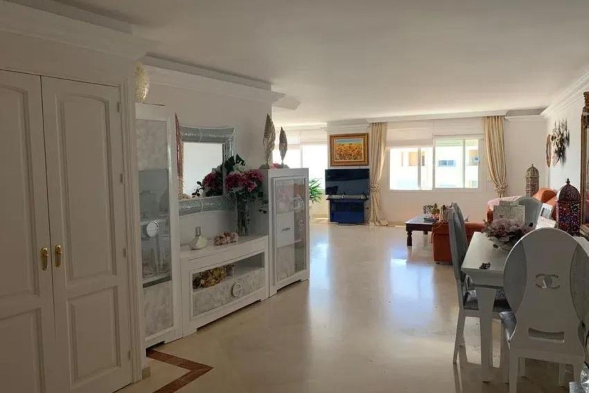 Resale - Apartment - Penthouse - Estepona - Estepona Centro