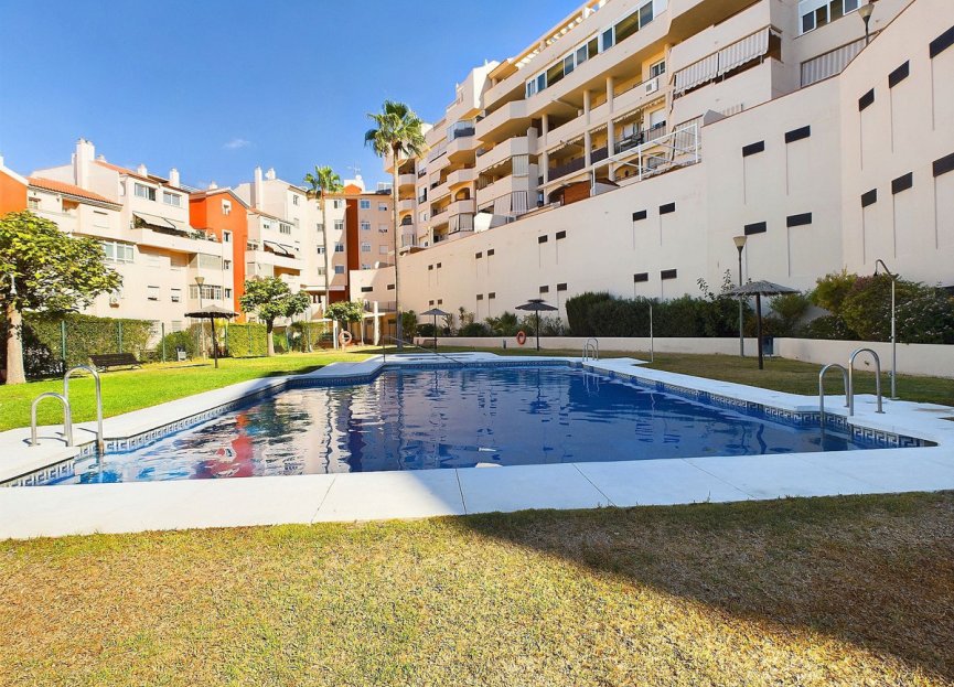 Resale - Apartment - Penthouse - Estepona - Estepona Centro