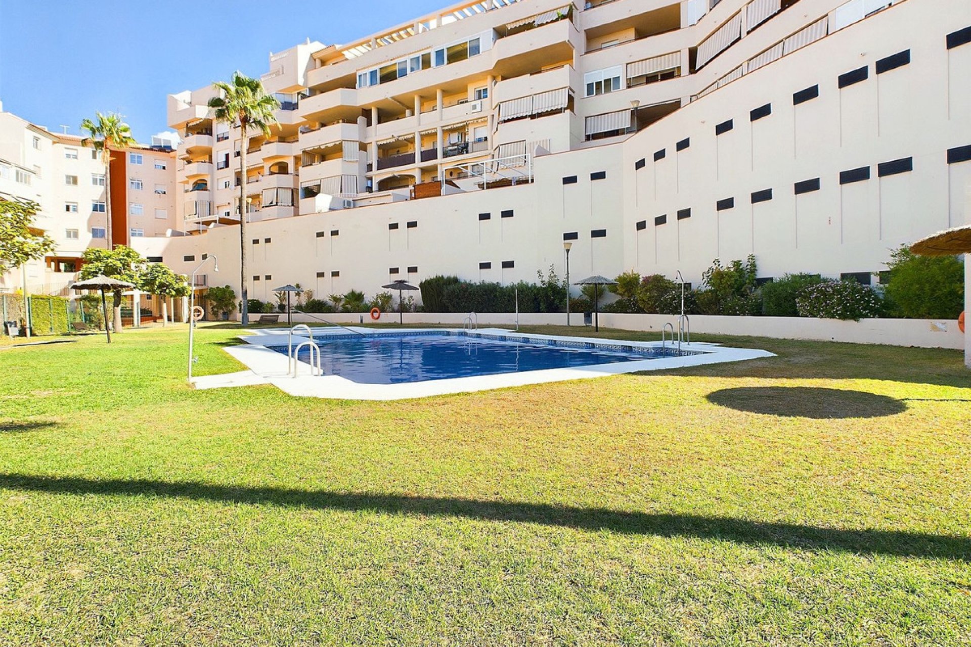 Resale - Apartment - Penthouse - Estepona - Estepona Centro