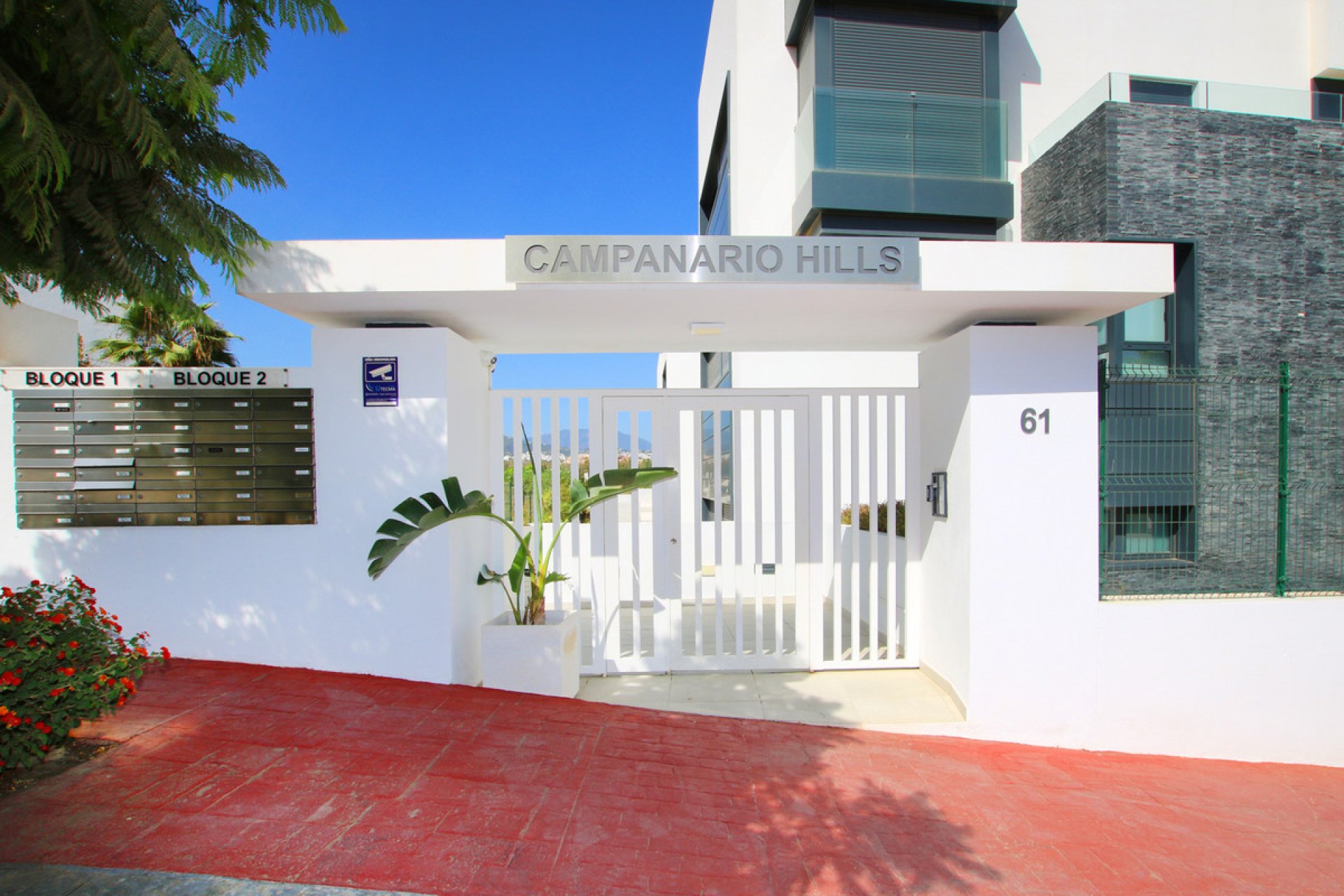 Resale - Apartment - Penthouse - Estepona - Estepona Centro