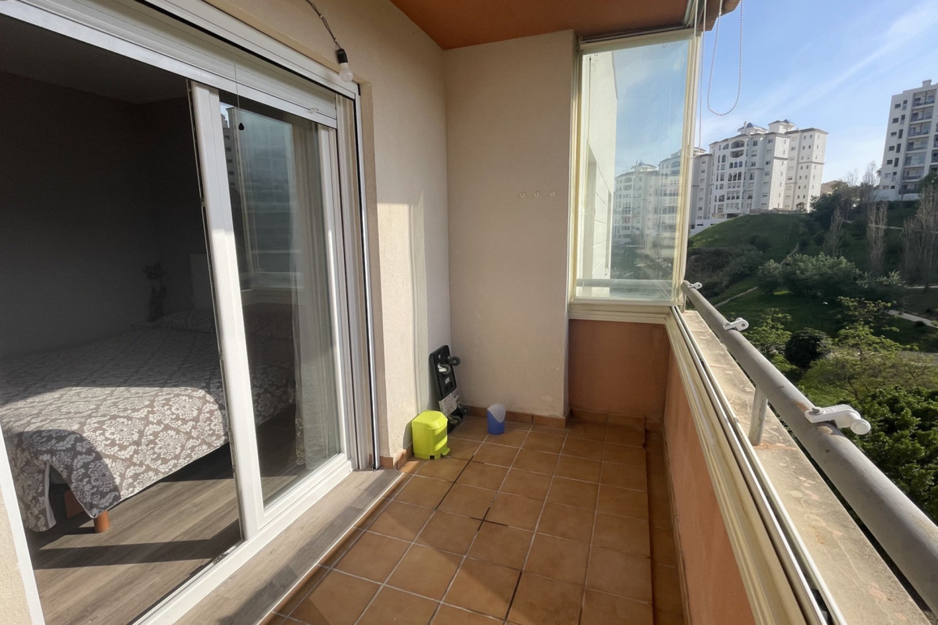 Resale - Apartment - Penthouse - Estepona - Estepona Centro