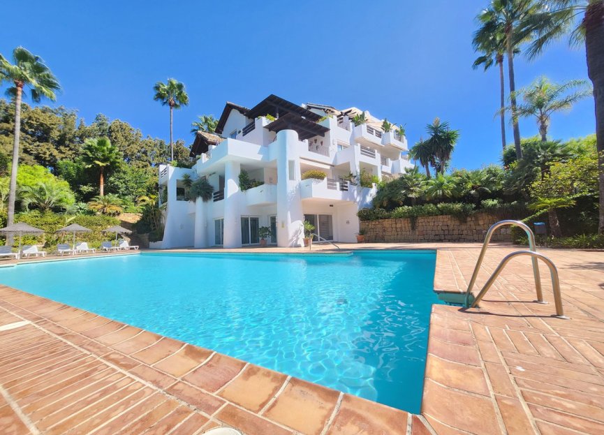 Resale - Apartment - Penthouse - Estepona - Estepona Centro