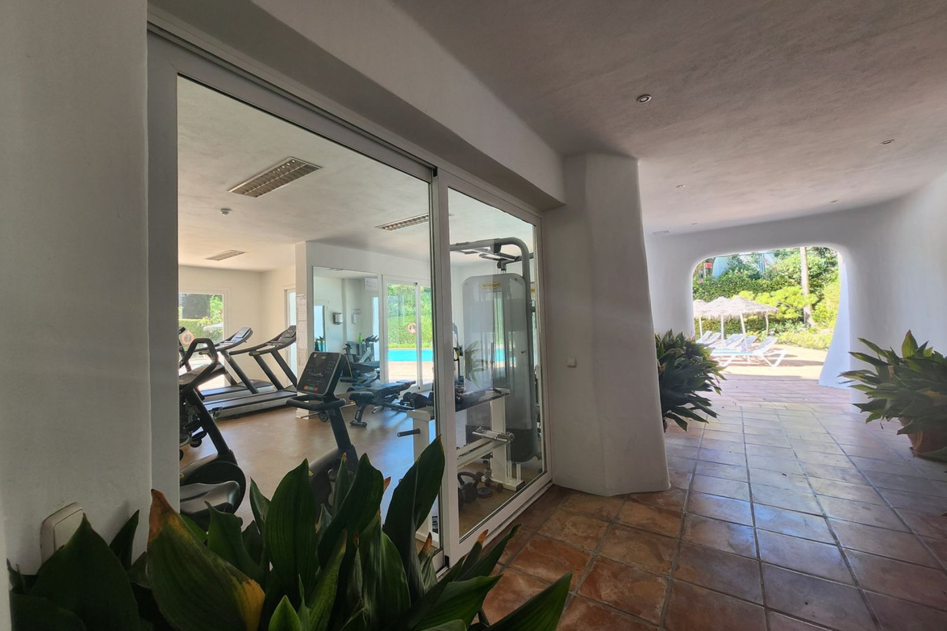 Resale - Apartment - Penthouse - Estepona - Estepona Centro