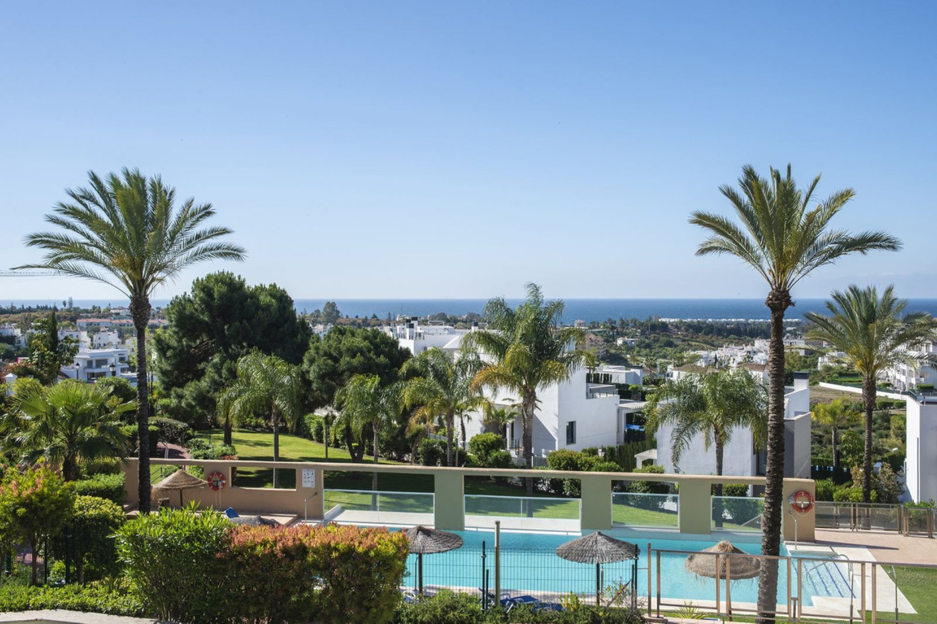 Resale - Apartment - Penthouse - Estepona - Estepona Centro