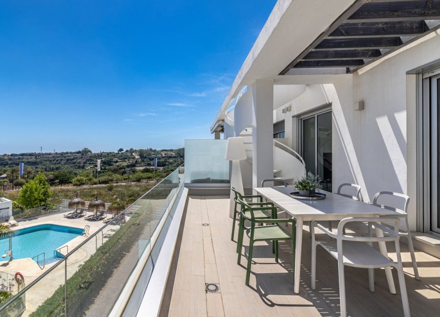 Resale - Apartment - Penthouse - Estepona - Estepona Centro