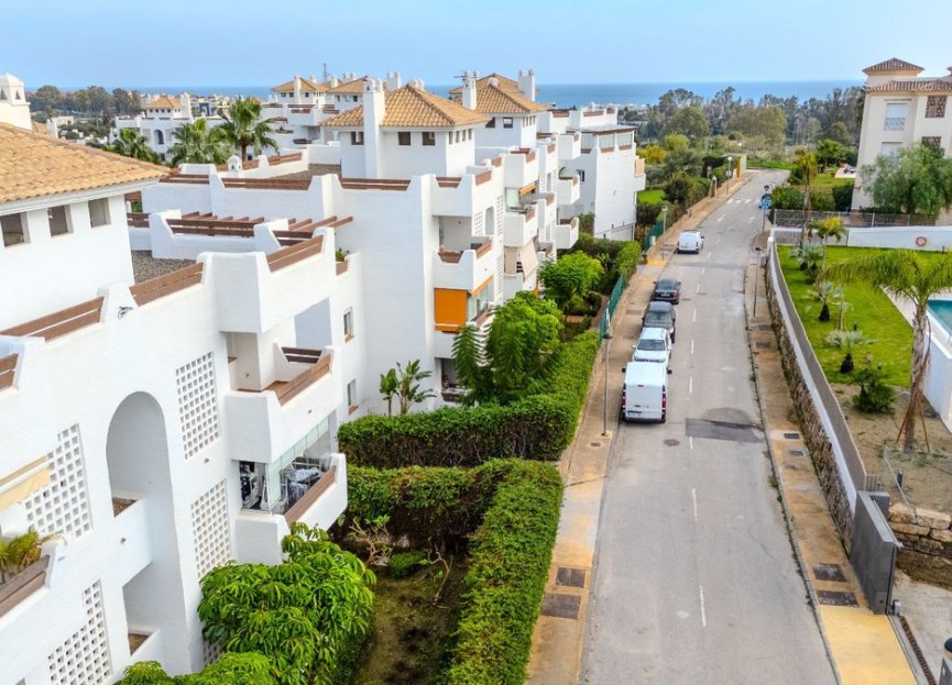 Resale - Apartment - Penthouse - Estepona - Estepona Centro