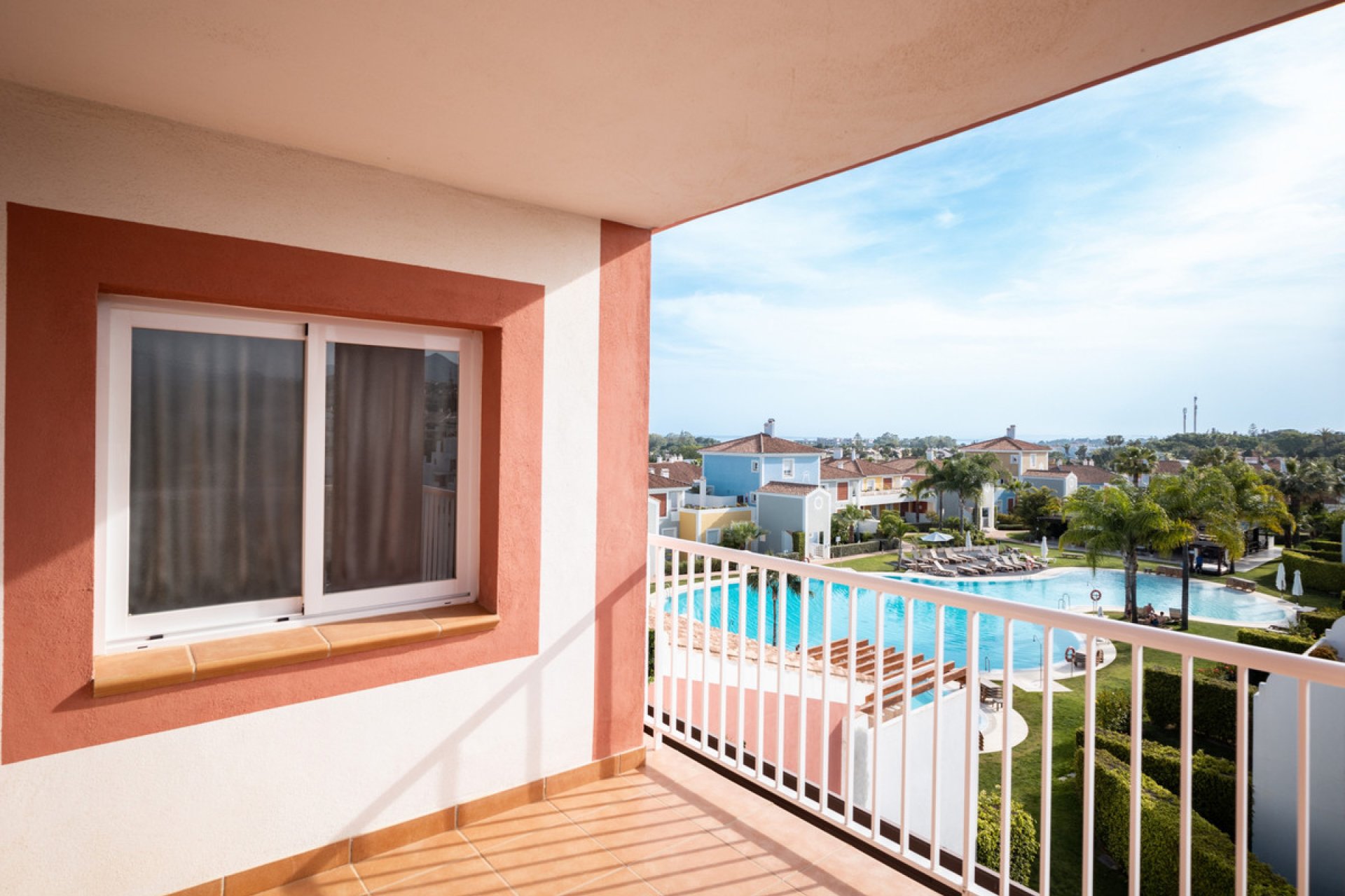 Resale - Apartment - Penthouse - Estepona - Estepona Centro