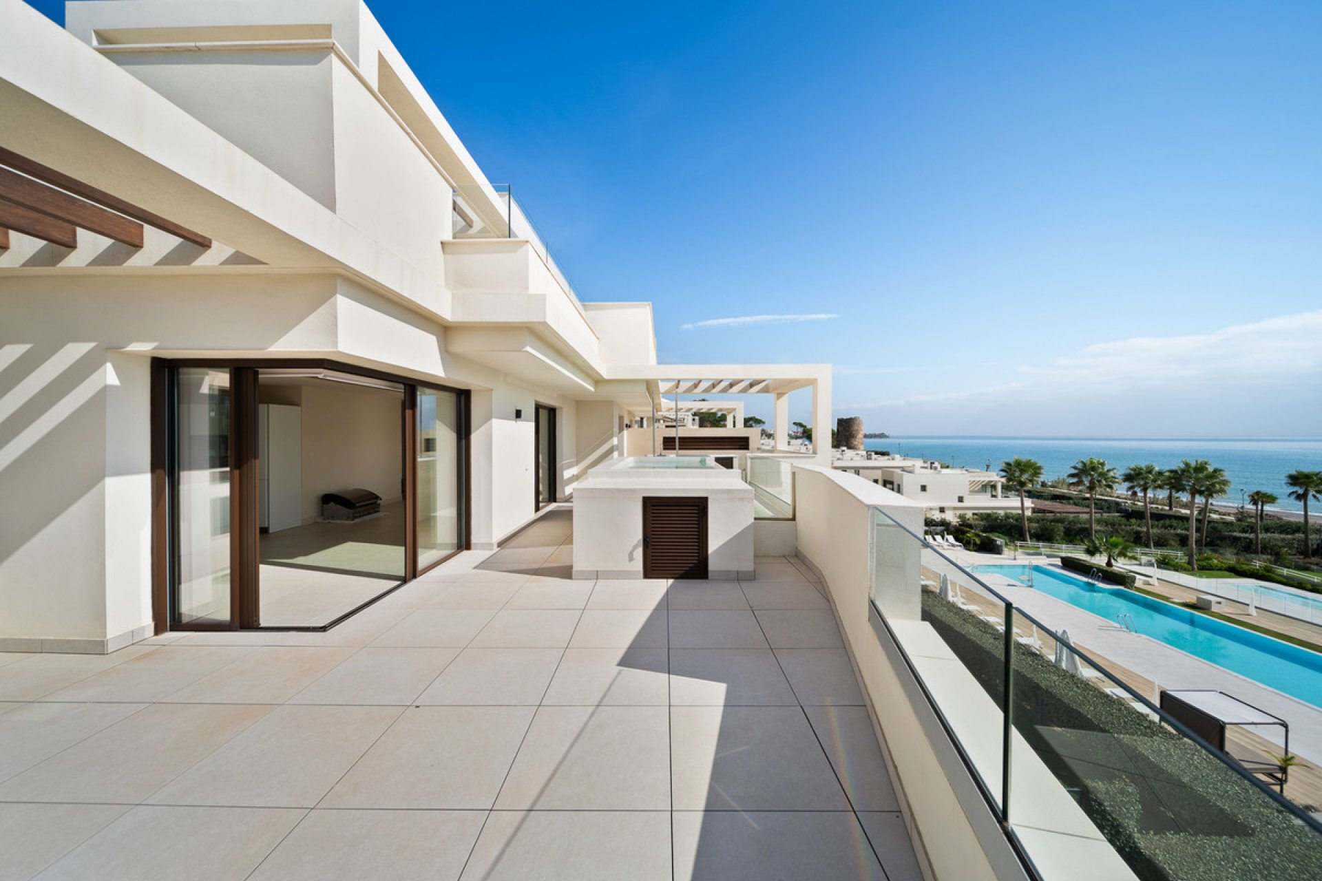 Resale - Apartment - Penthouse - Estepona - Estepona Centro