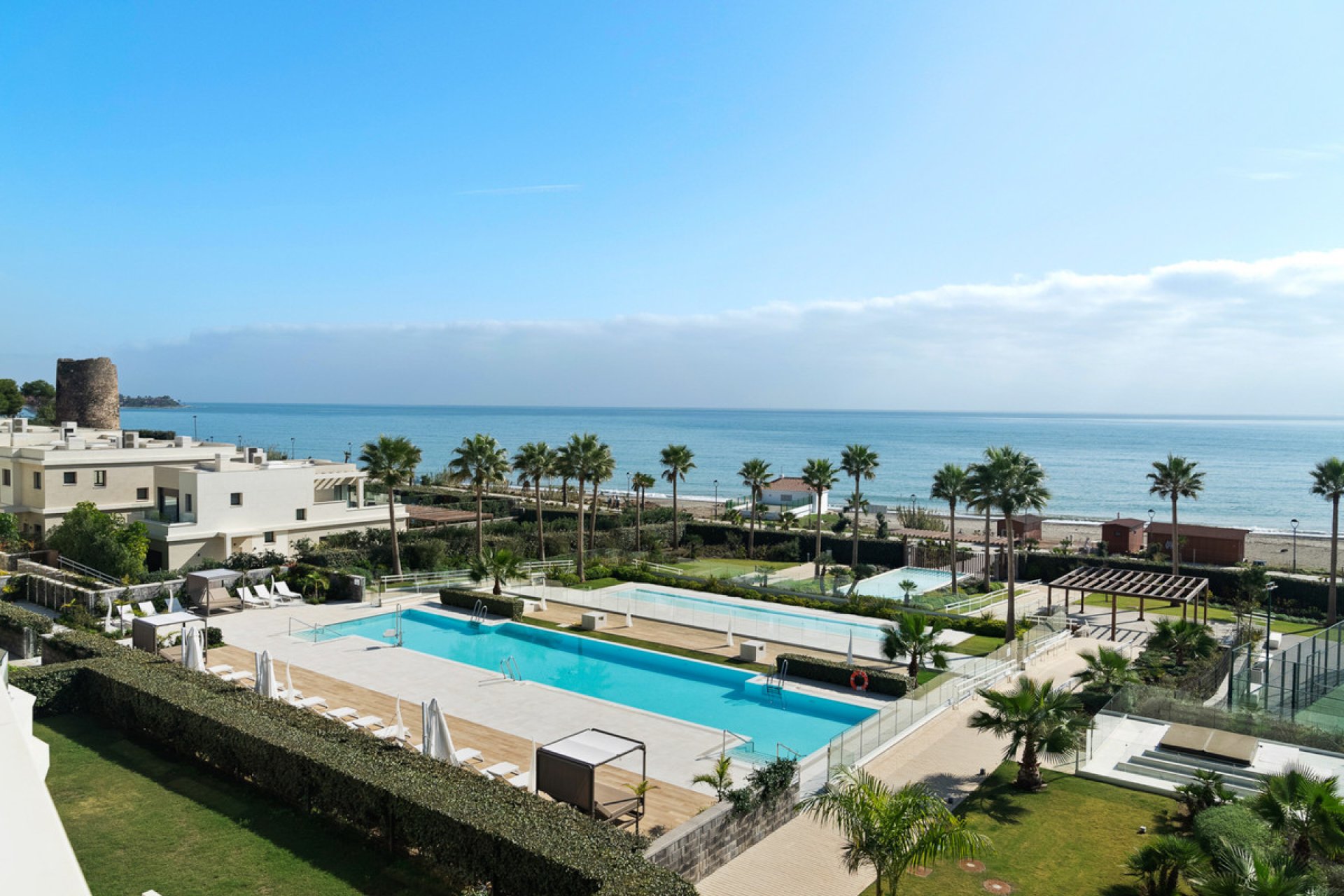 Resale - Apartment - Penthouse - Estepona - Estepona Centro