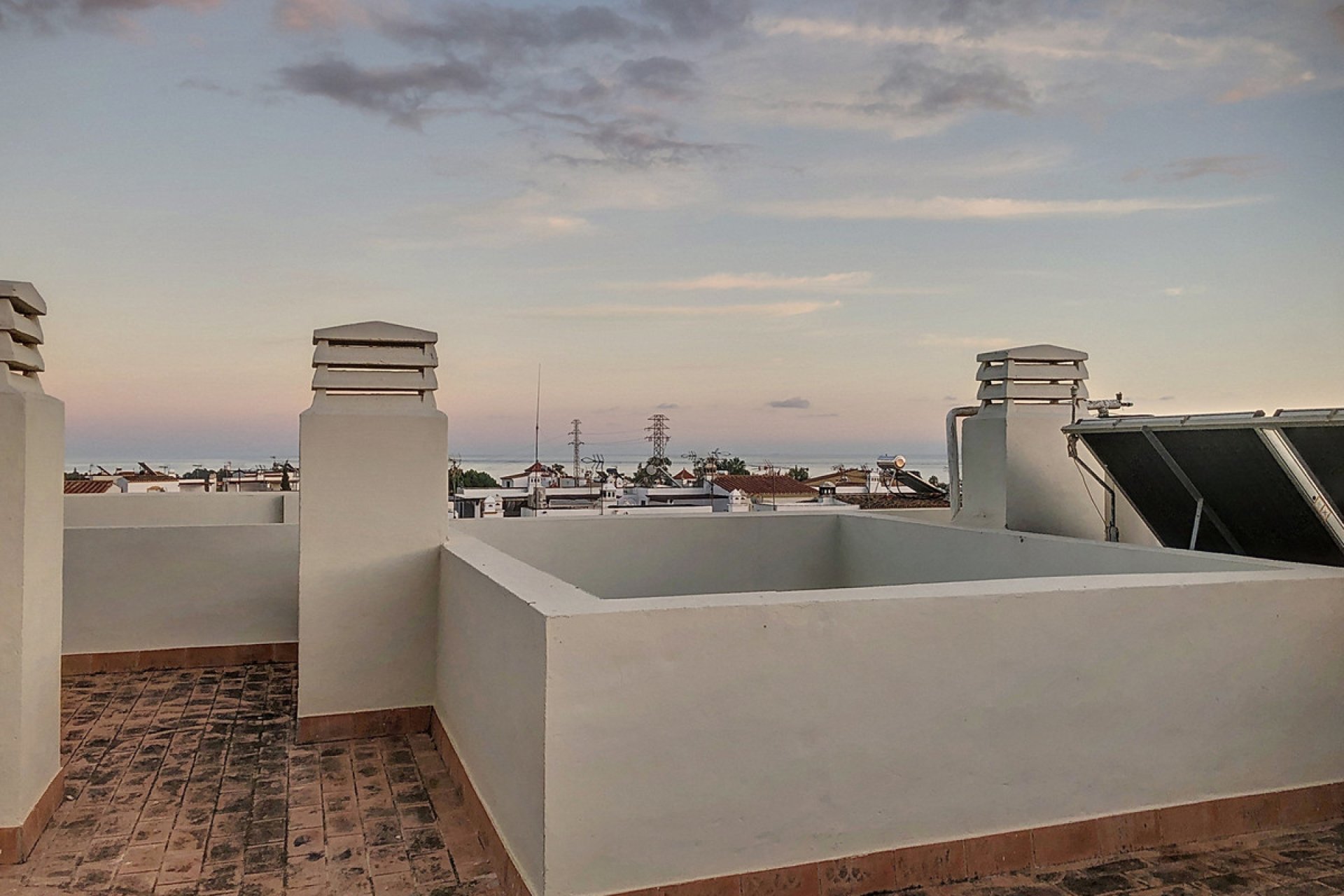 Resale - Apartment - Penthouse - Estepona - Estepona Centro