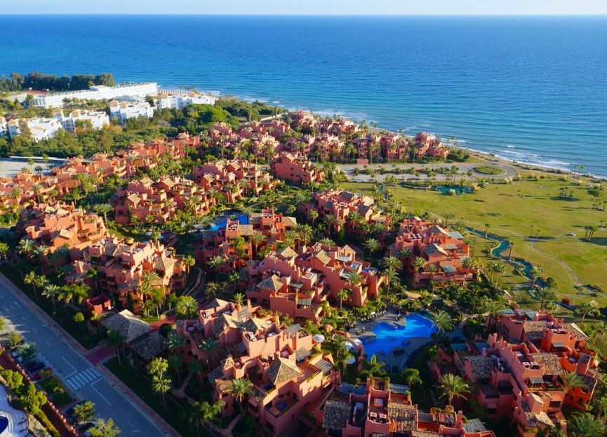 Resale - Apartment - Penthouse - Estepona - Estepona Centro