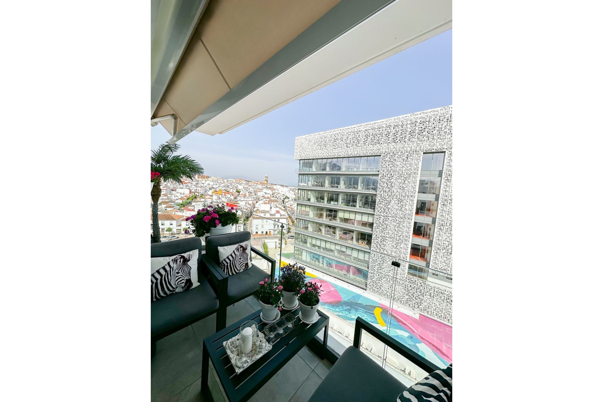 Resale - Apartment - Penthouse - Estepona - Estepona Centro