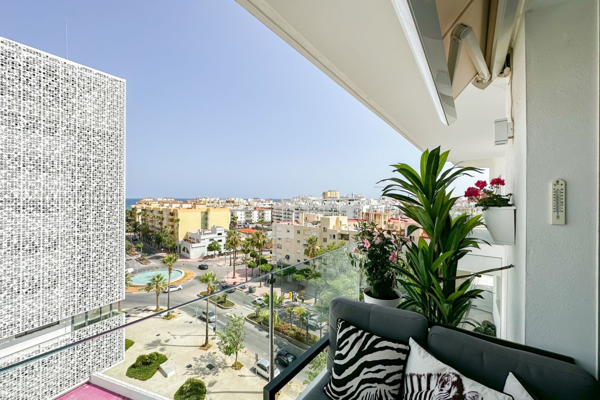 Resale - Apartment - Penthouse - Estepona - Estepona Centro