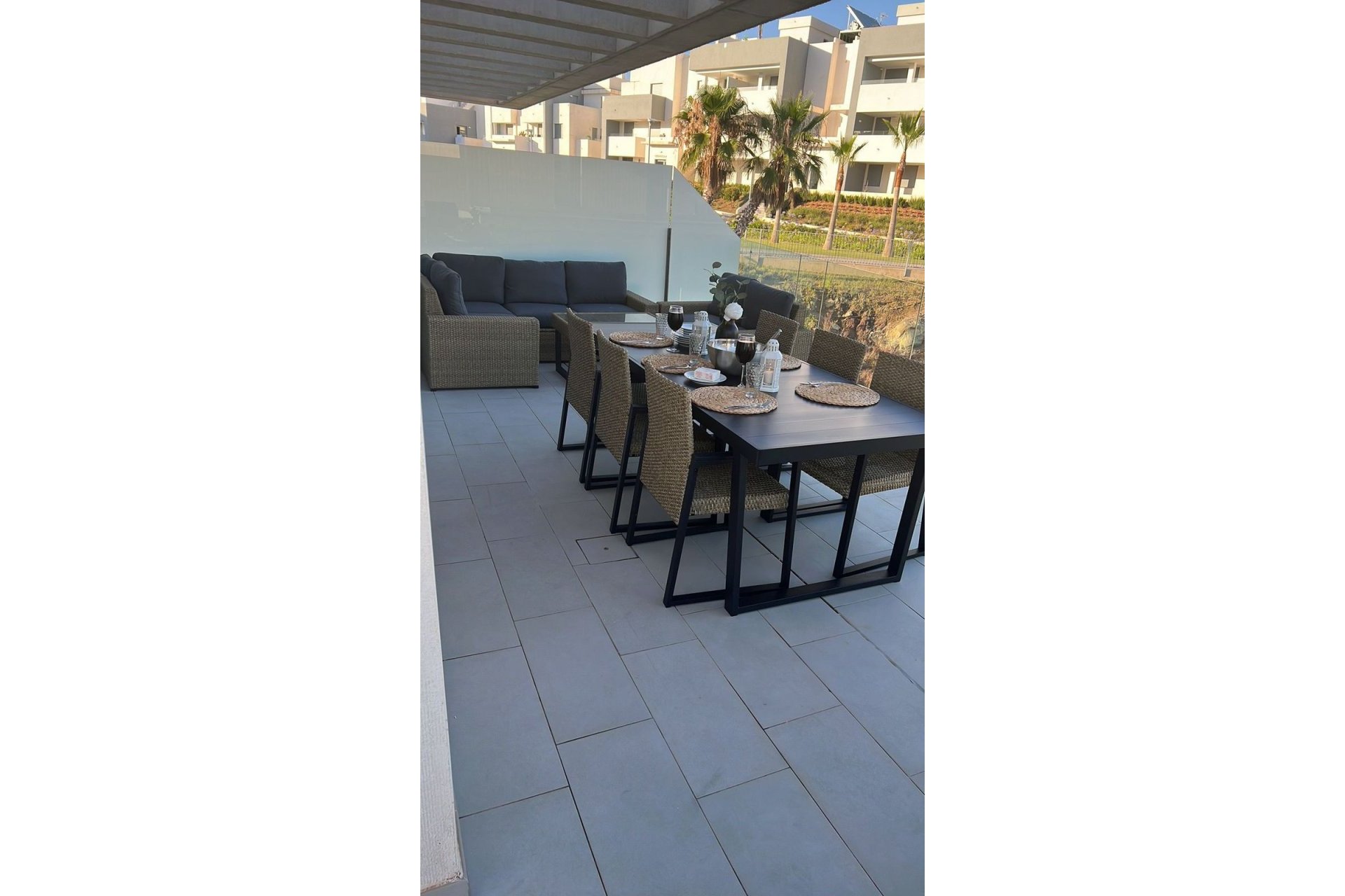 Resale - Apartment - Penthouse - Estepona - Estepona Centro