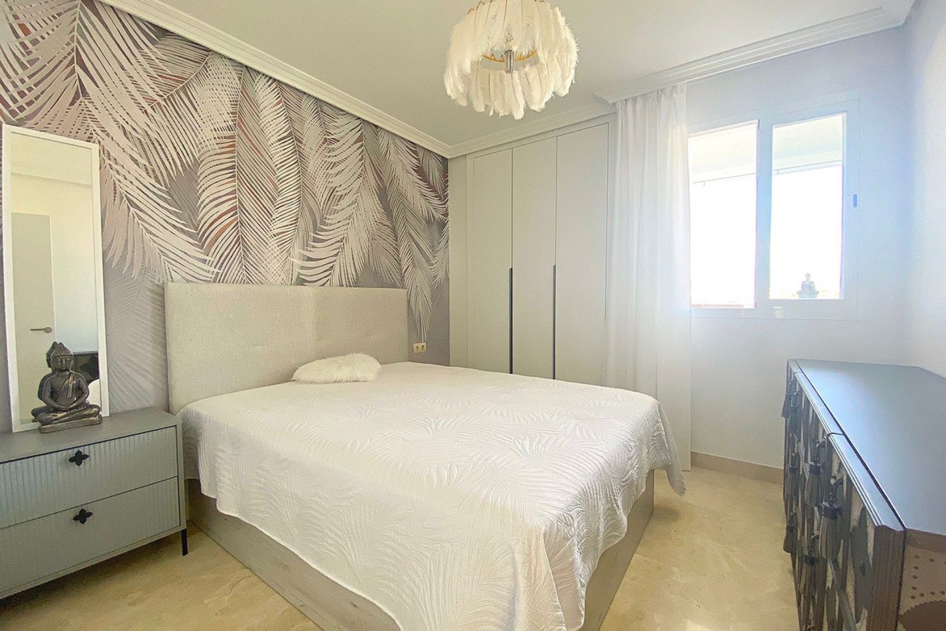 Resale - Apartment - Penthouse - Estepona - Estepona Centro