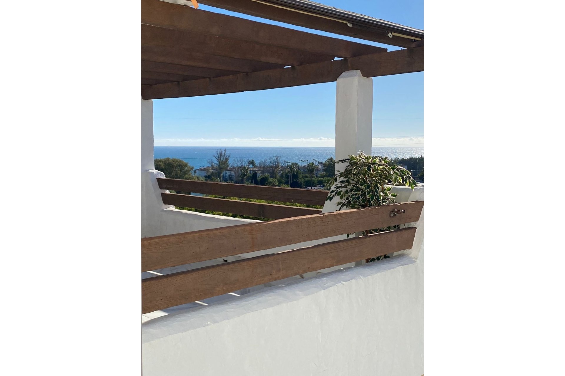 Resale - Apartment - Penthouse - Estepona - Estepona Centro