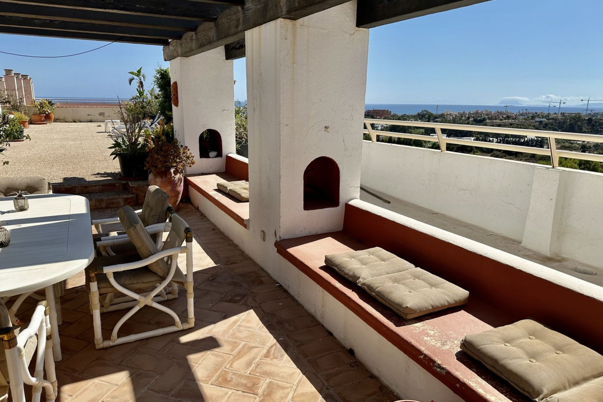 Resale - Apartment - Penthouse - Estepona - Estepona Centro