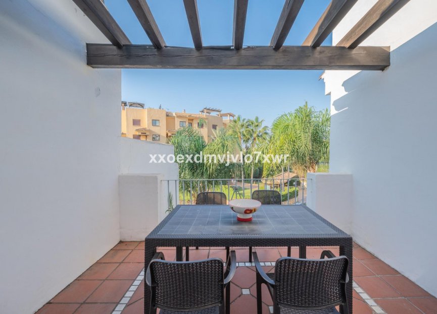 Resale - Apartment - Penthouse - Estepona - Estepona Centro