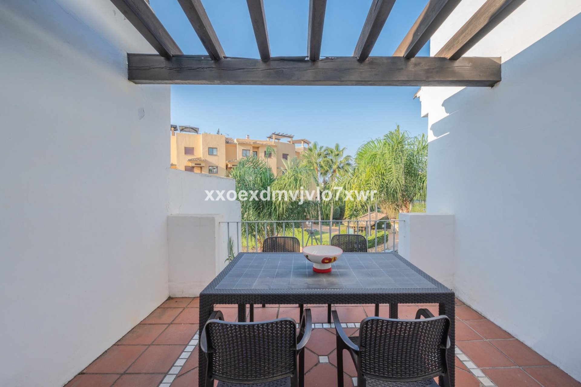 Resale - Apartment - Penthouse - Estepona - Estepona Centro