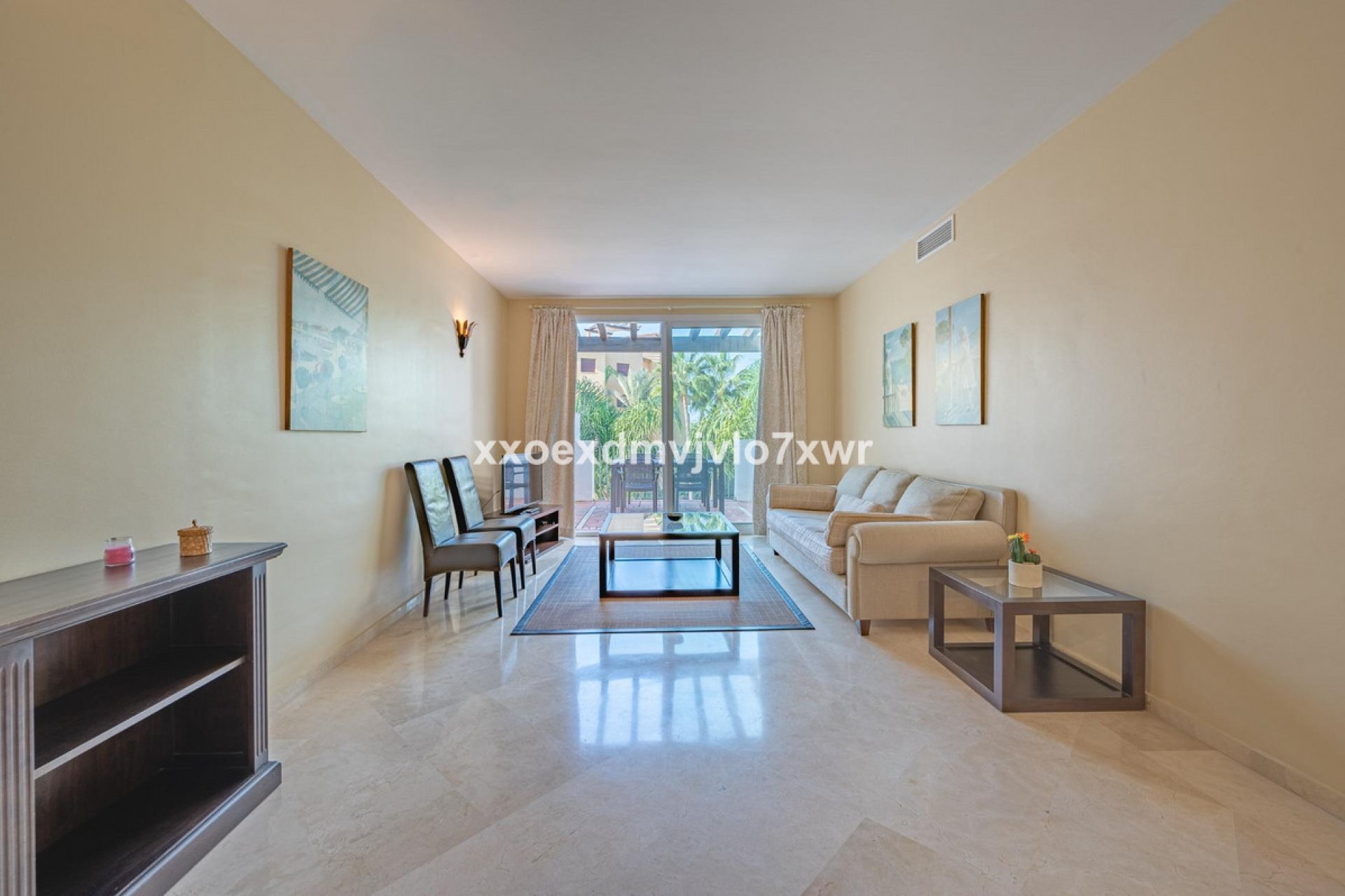 Resale - Apartment - Penthouse - Estepona - Estepona Centro