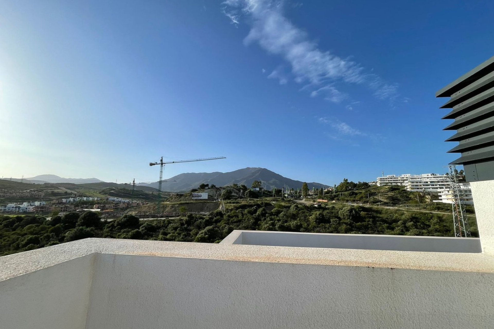 Resale - Apartment - Penthouse - Estepona - Estepona Centro