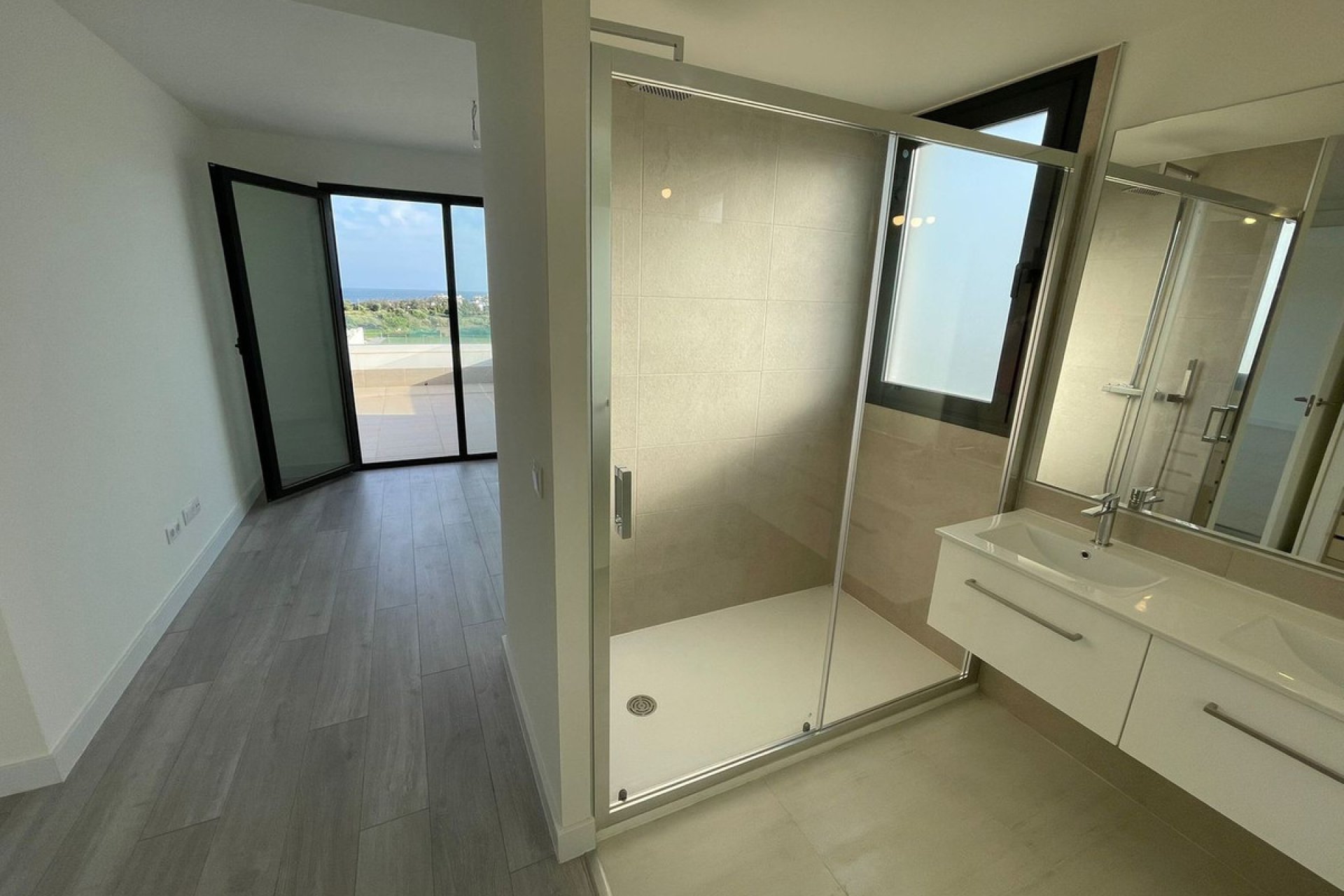 Resale - Apartment - Penthouse - Estepona - Estepona Centro