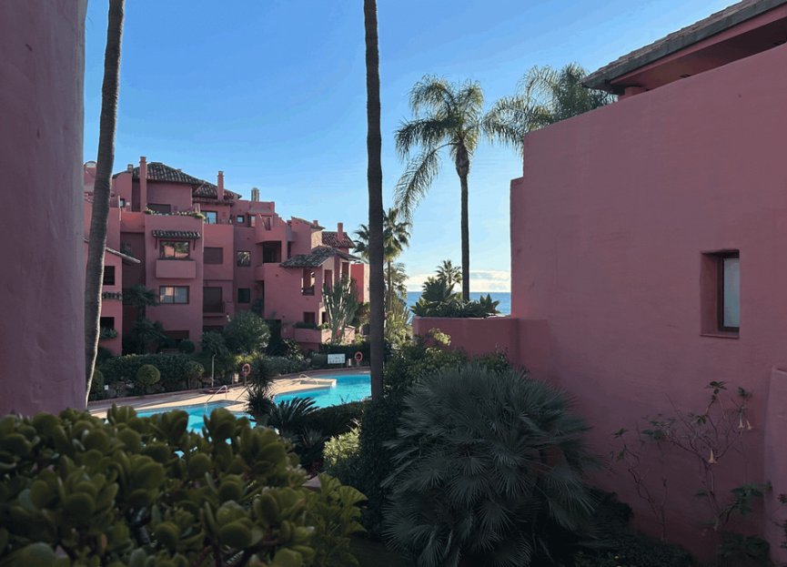 Resale - Apartment - Penthouse - Estepona - Estepona Centro