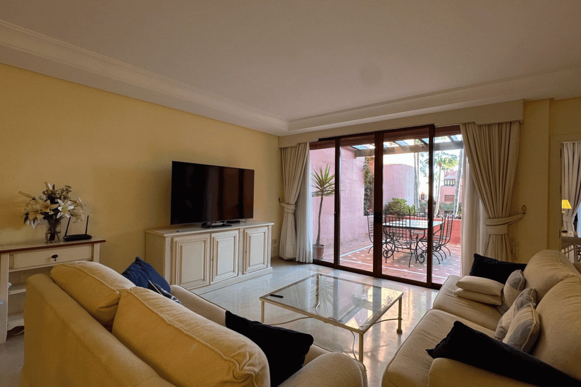 Resale - Apartment - Penthouse - Estepona - Estepona Centro