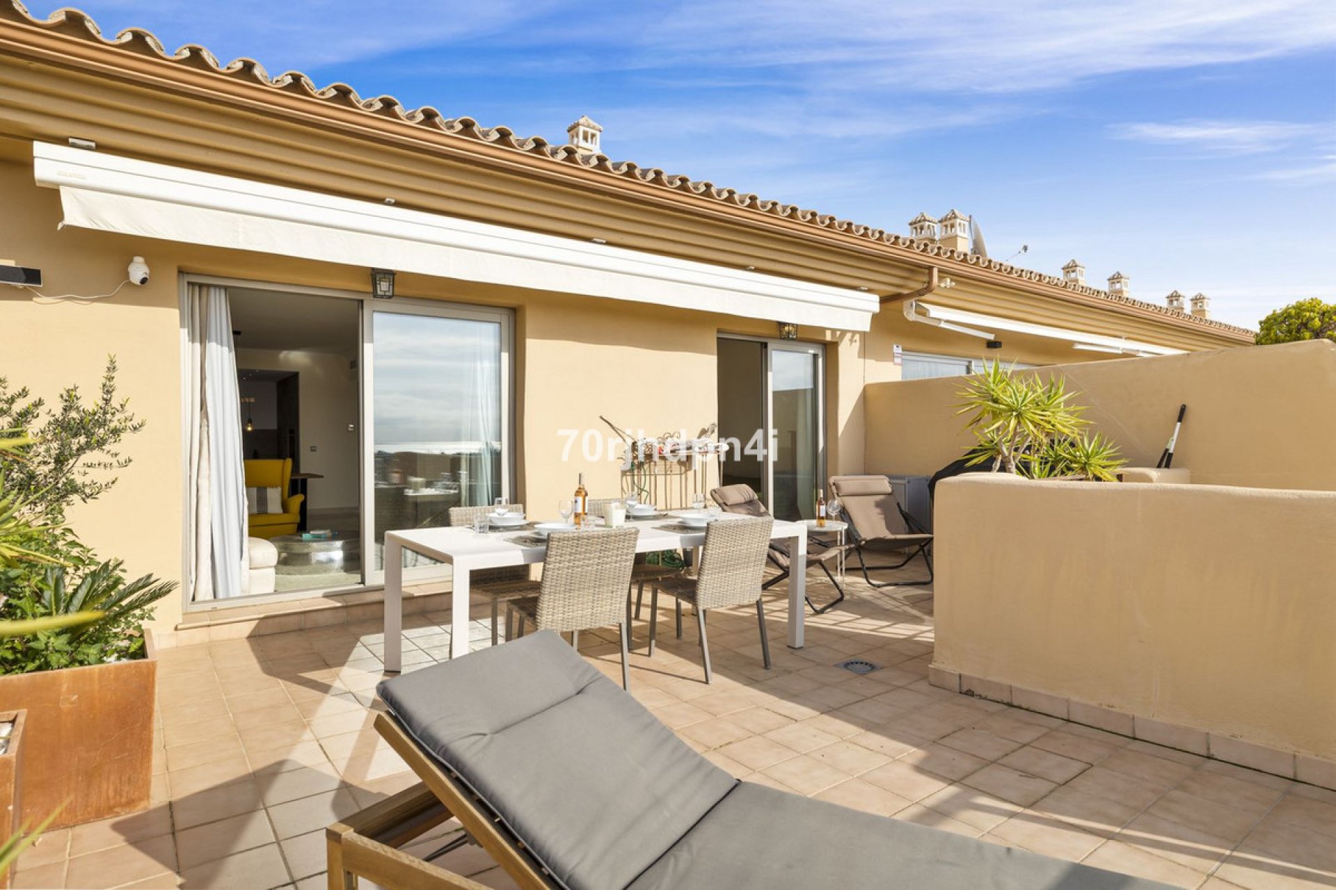 Resale - Apartment - Penthouse - Estepona - Estepona Centro