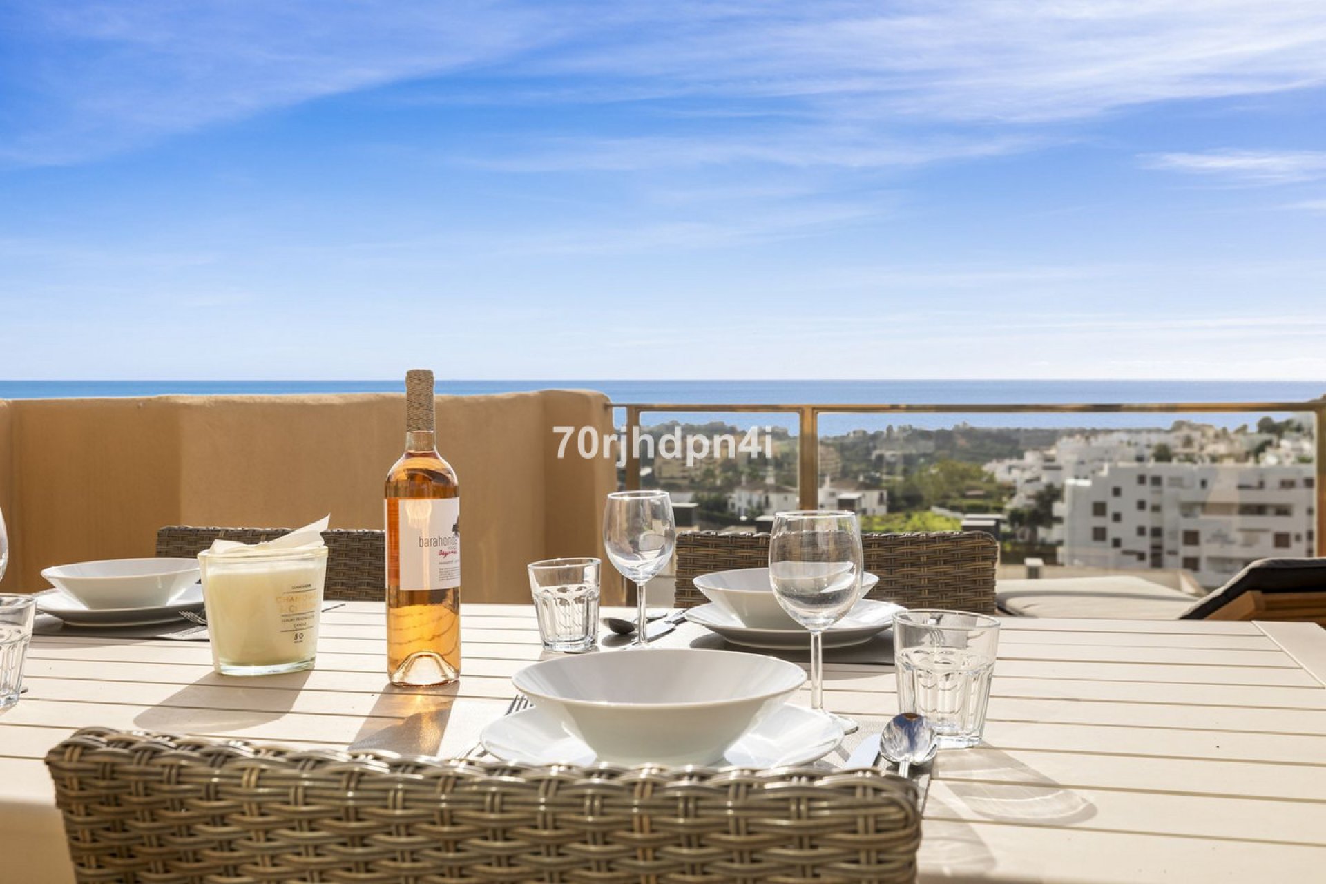 Resale - Apartment - Penthouse - Estepona - Estepona Centro